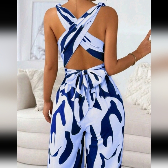 Women Fashion Random Print Backless Jumpsuit - Picture 2 of 5